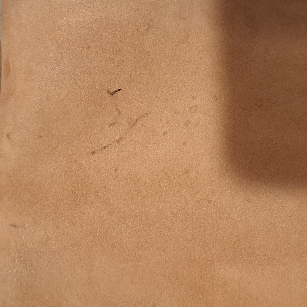 J. Peterman Company Leather Counterfeit MailBag - Picture 10 of 13